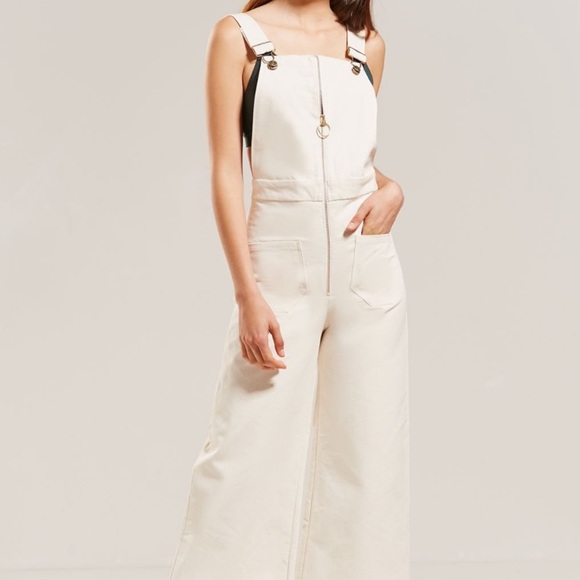 Lykke Wullf Cream Denim Overalls Jumpsuit S NWT - Picture 4 of 8